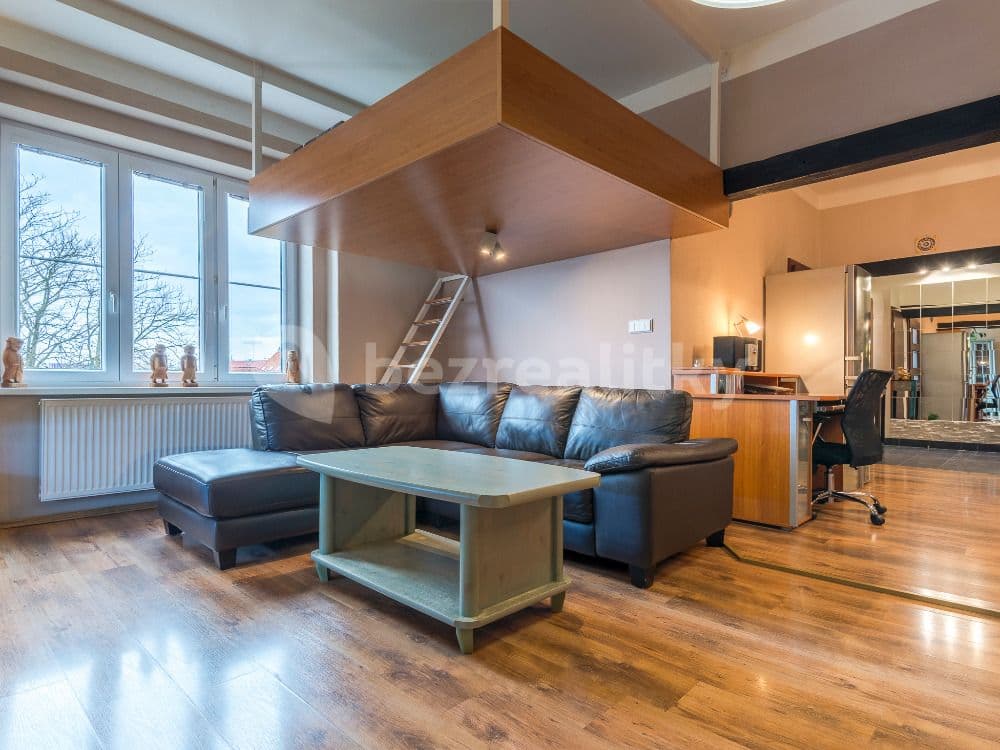 Pronájem bytu 2+kk 55 m², Ruská, Praha, Praha Pronájem bytu 2+kk 55 m², Ruská, Praha, Praha