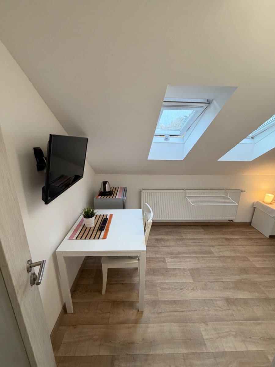 Pronájem bytu 28 m², Božanovská, Praha, Praha Pronájem bytu 28 m², Božanovská, Praha, Praha