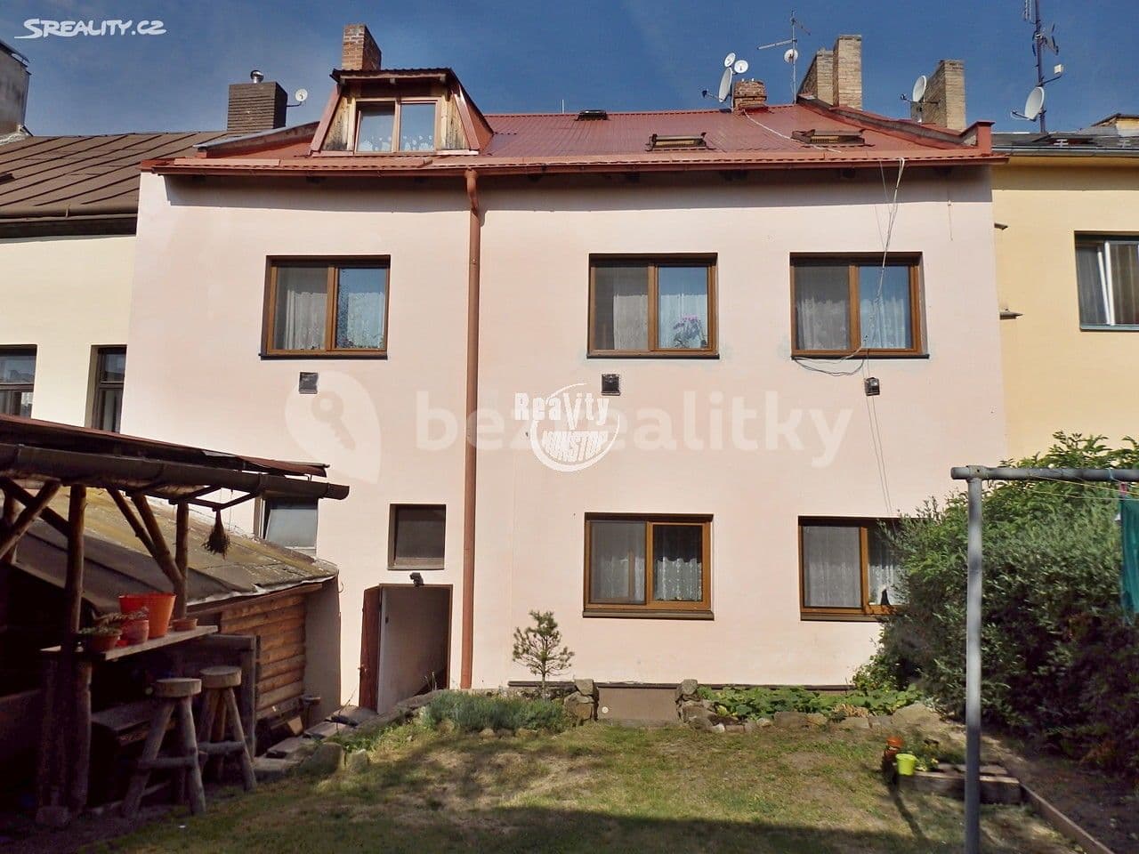 Pronájem bytu 1+kk 30 m², Joštova, Jihlava, Kraj Vysočina Pronájem bytu 1+kk 30 m², Joštova, Jihlava, Kraj Vysočina