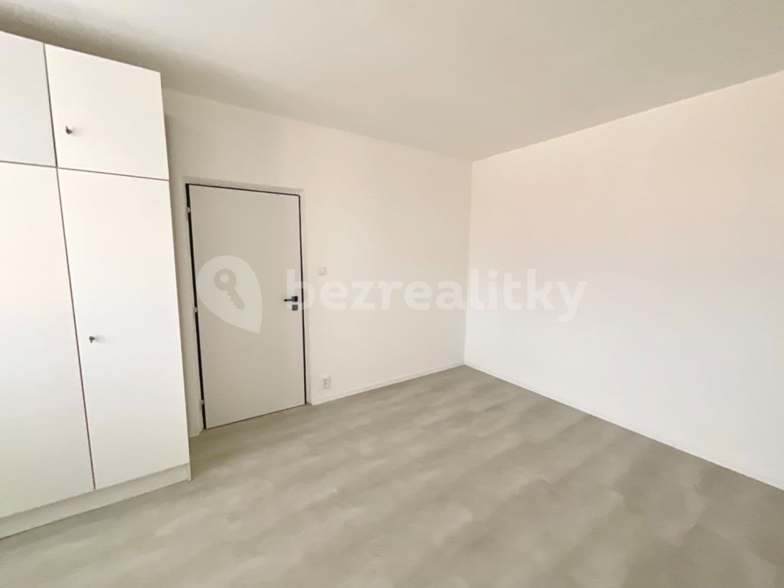 Pronájem bytu 2+kk 40 m², Revoluční, Nýřany, Plzeňský kraj Pronájem bytu 2+kk 40 m², Revoluční, Nýřany, Plzeňský kraj