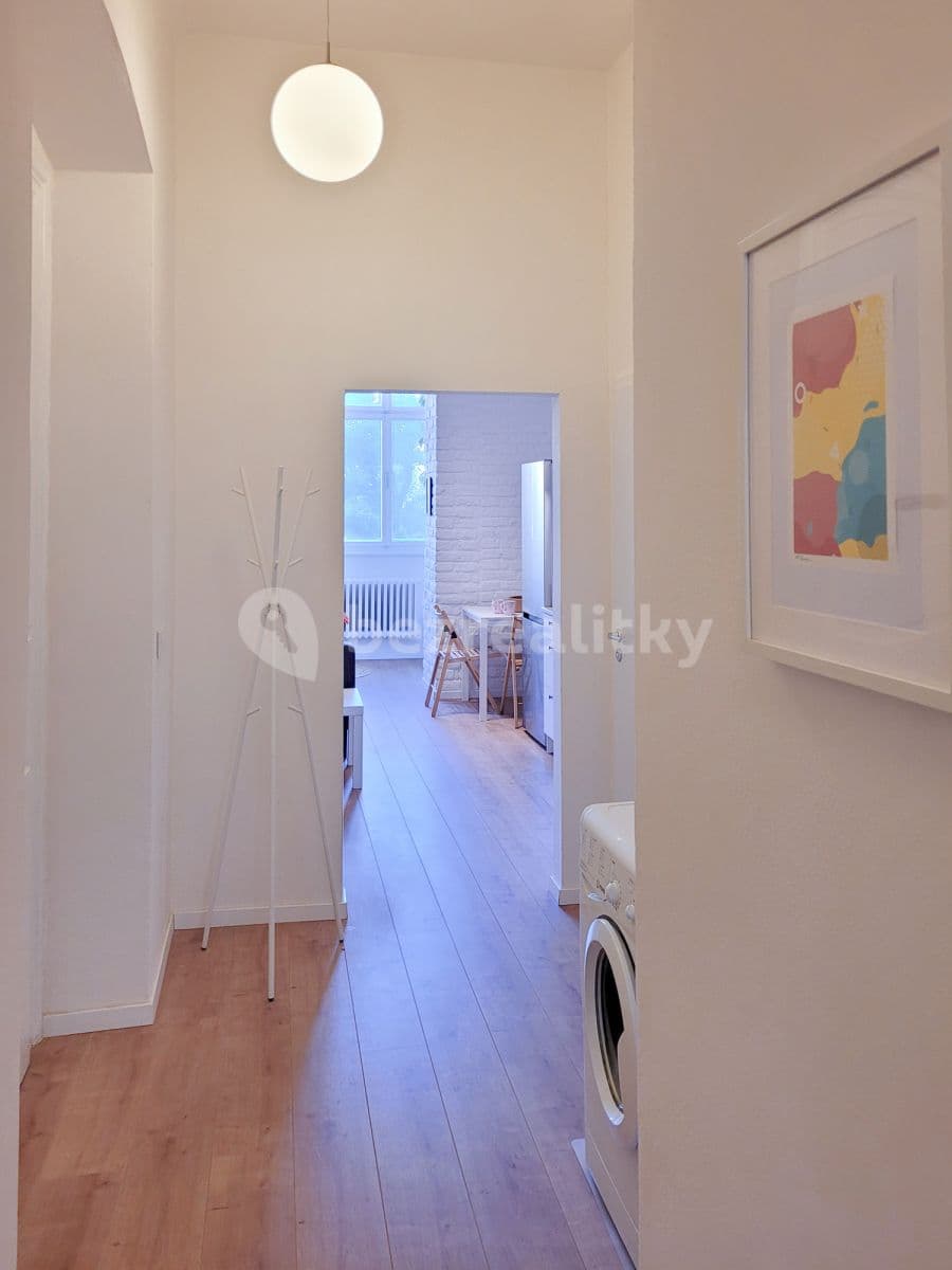 Pronájem bytu 2+kk 45 m², Šafaříkova, Praha, Praha Pronájem bytu 2+kk 45 m², Šafaříkova, Praha, Praha