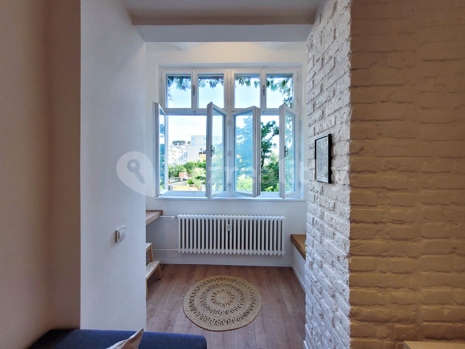 Pronájem bytu 2+kk 45 m², Šafaříkova, Praha, Praha Pronájem bytu 2+kk 45 m², Šafaříkova, Praha, Praha