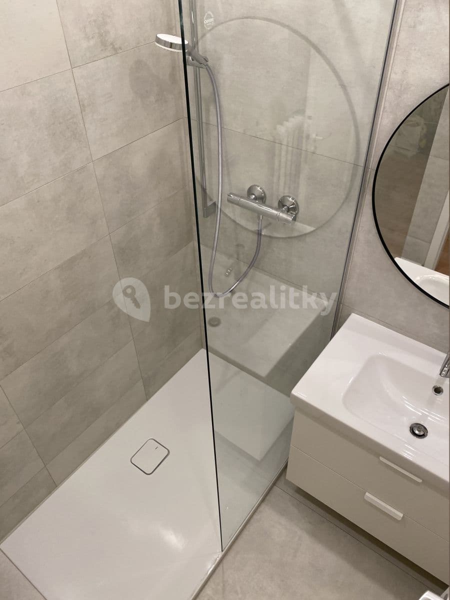 Pronájem bytu 2+kk 45 m², Šafaříkova, Praha, Praha Pronájem bytu 2+kk 45 m², Šafaříkova, Praha, Praha