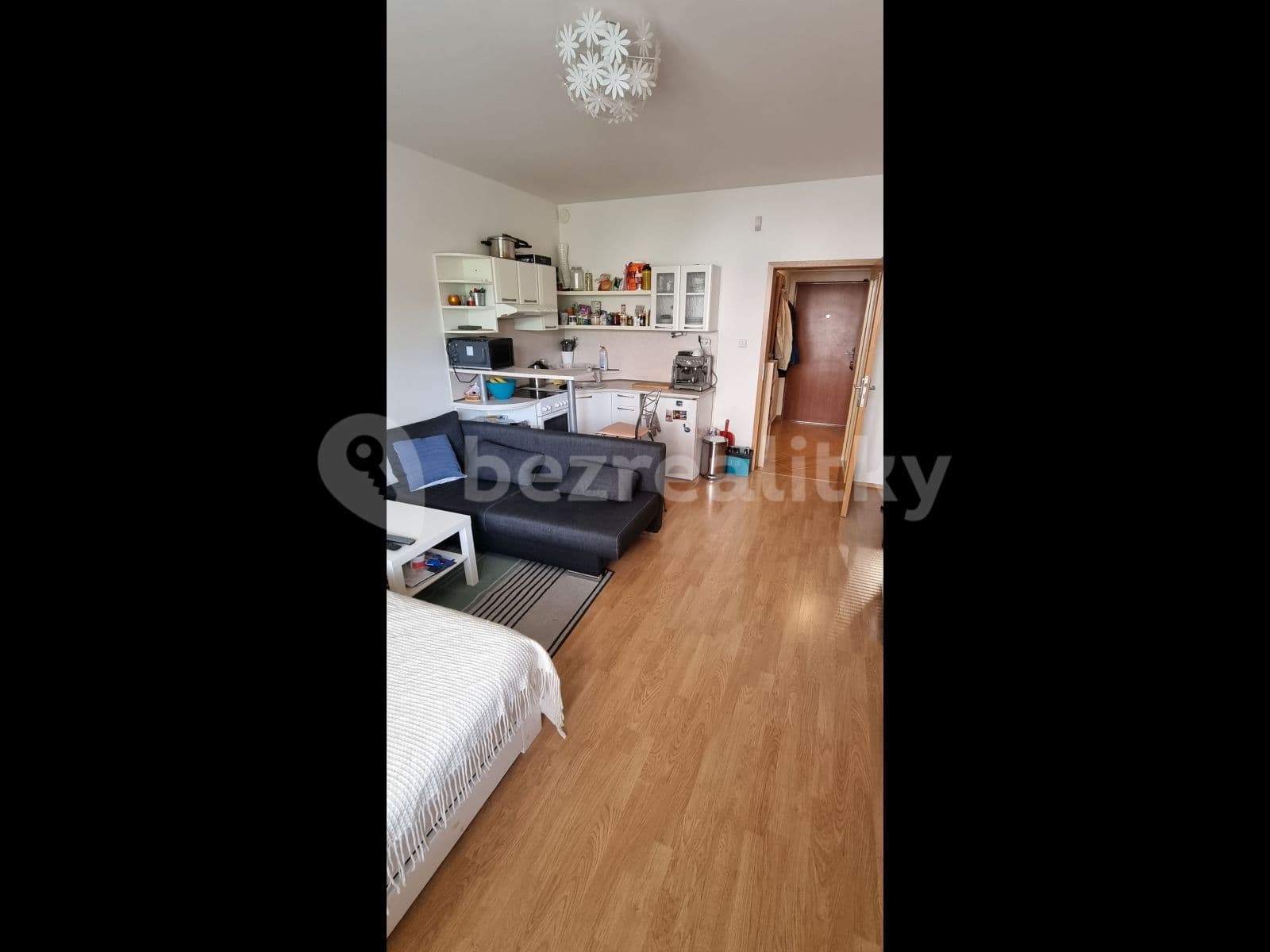 Pronájem bytu 1+kk 29 m², Mikanova, Praha, Praha Pronájem bytu 1+kk 29 m², Mikanova, Praha, Praha