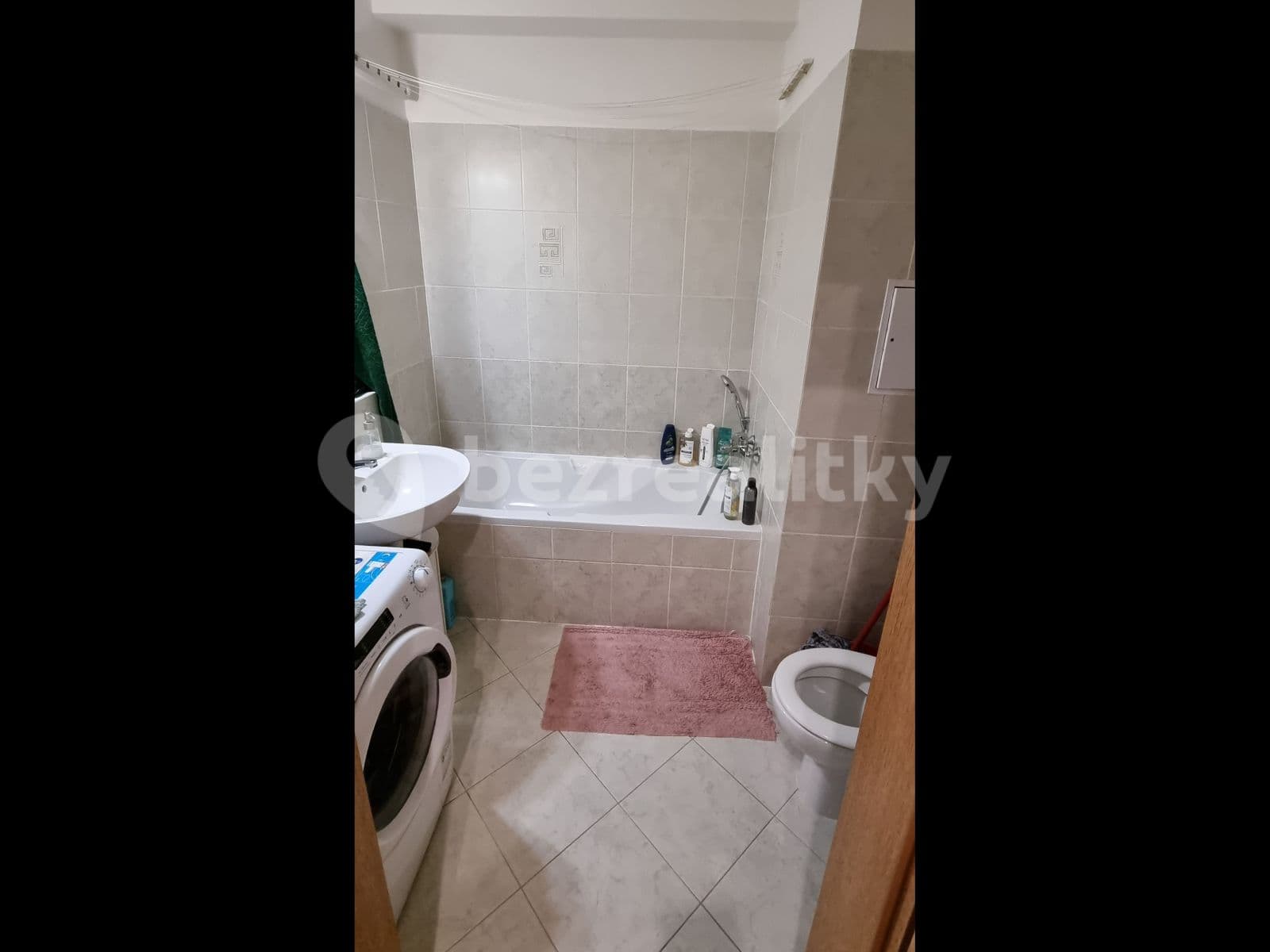 Pronájem bytu 1+kk 29 m², Mikanova, Praha, Praha Pronájem bytu 1+kk 29 m², Mikanova, Praha, Praha