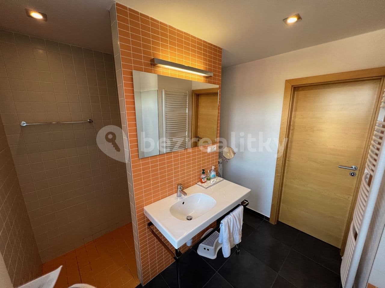 Pronájem bytu 2+kk 70 m², náměstí Vojtěšky Matyášové, Brno, Jihomoravský kraj Pronájem bytu 2+kk 70 m², náměstí Vojtěšky Matyášové, Brno, Jihomoravský kraj