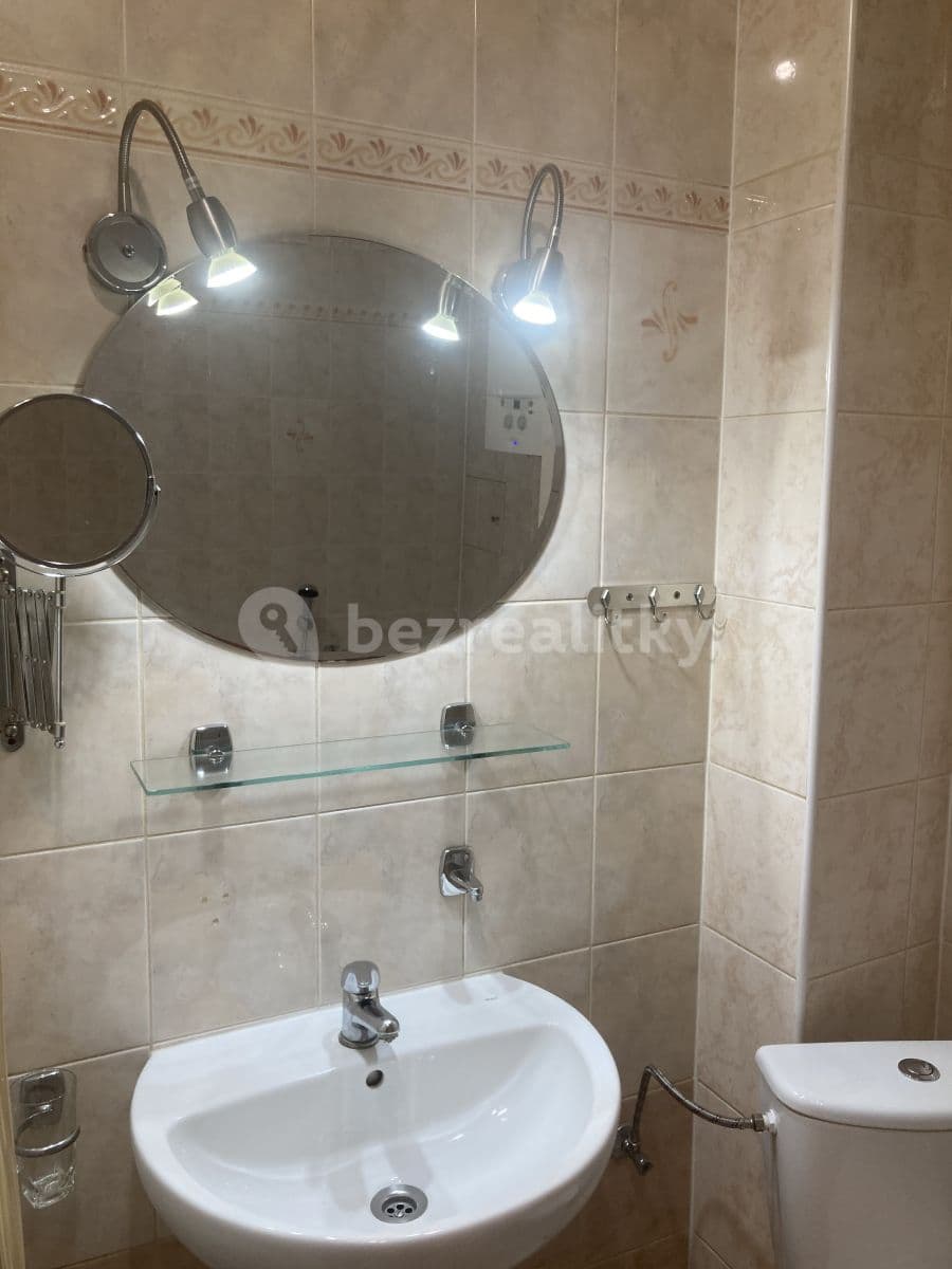 Pronájem bytu 1+kk 31 m², Slezská, Praha, Praha Pronájem bytu 1+kk 31 m², Slezská, Praha, Praha