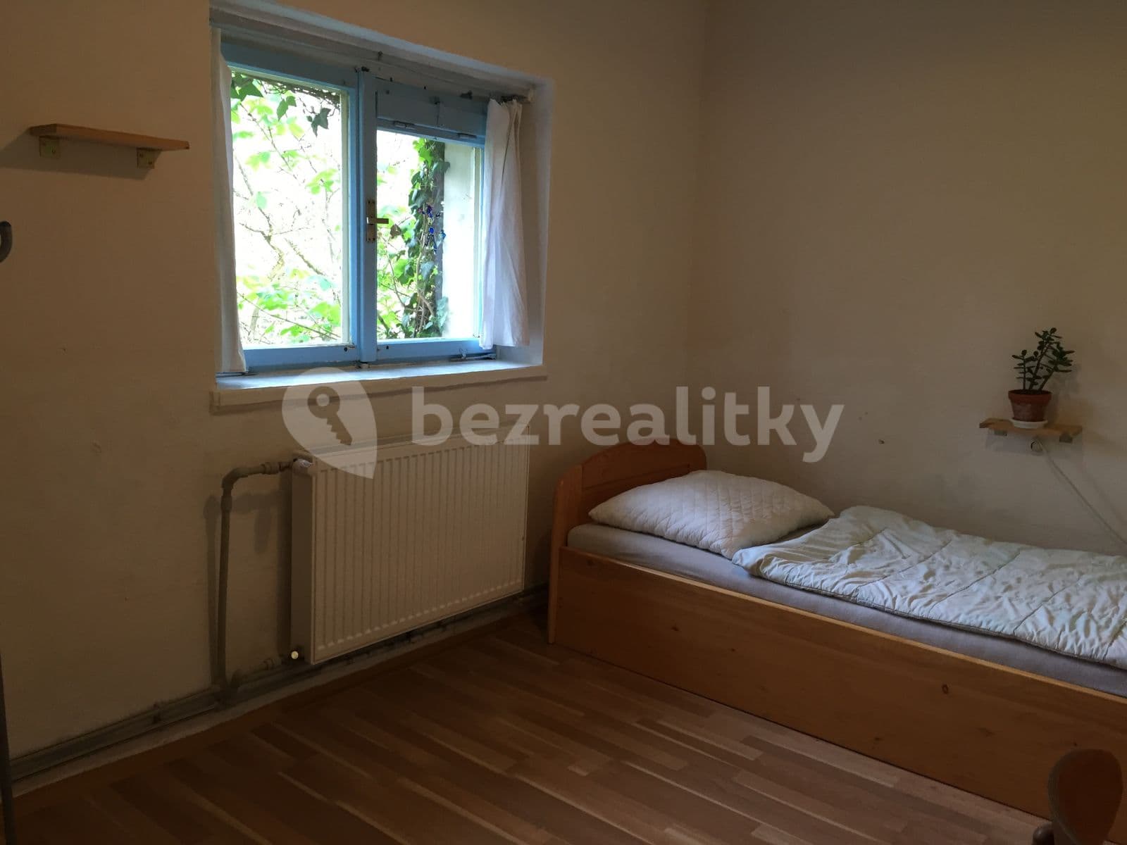 Pronájem domu 12 m², pozemek 1.000 m², Jarní, Brno, Jihomoravský kraj Pronájem domu 12 m², pozemek 1.000 m², Jarní, Brno, Jihomoravský kraj