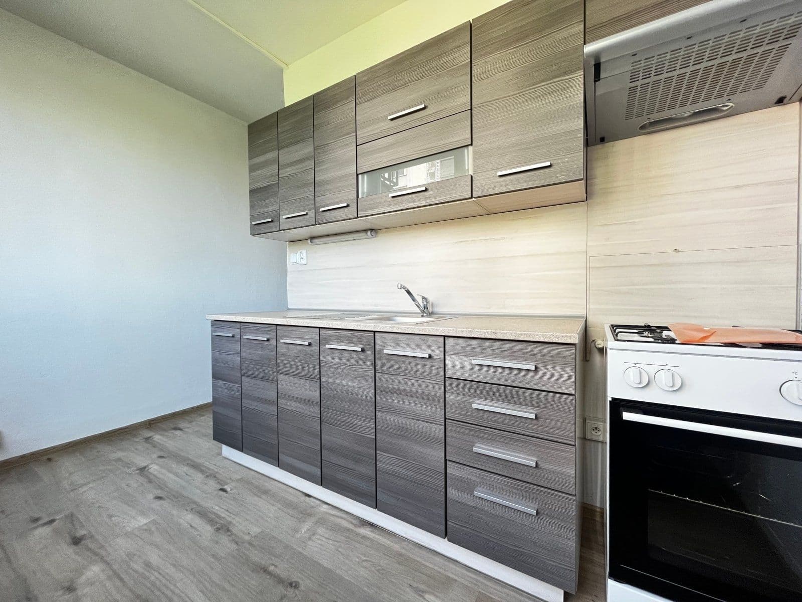Pronájem bytu 2+1 55 m², Masarykova třída, Orlová, Moravskoslezský kraj Pronájem bytu 2+1 55 m², Masarykova třída, Orlová, Moravskoslezský kraj
