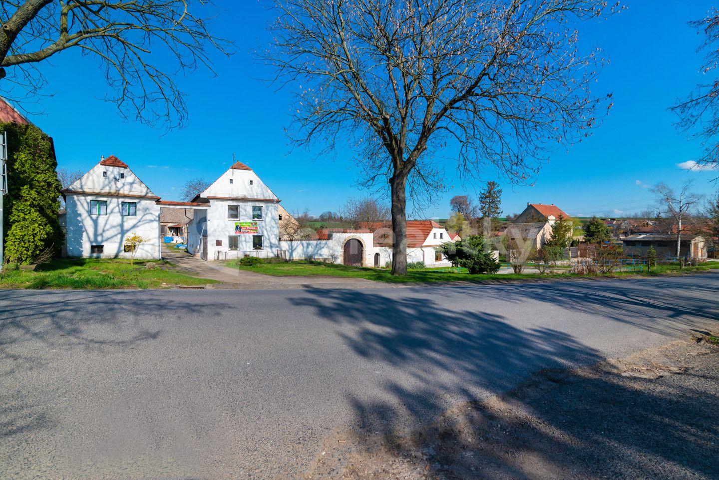 Prodej domu 220 m², pozemek 1.301 m², Rochov, Ústecký kraj