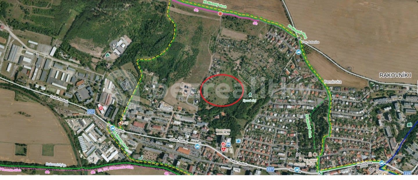 Prodej pozemku 2.471 m², Nad Nemocnicí, Rakovník, Středočeský kraj