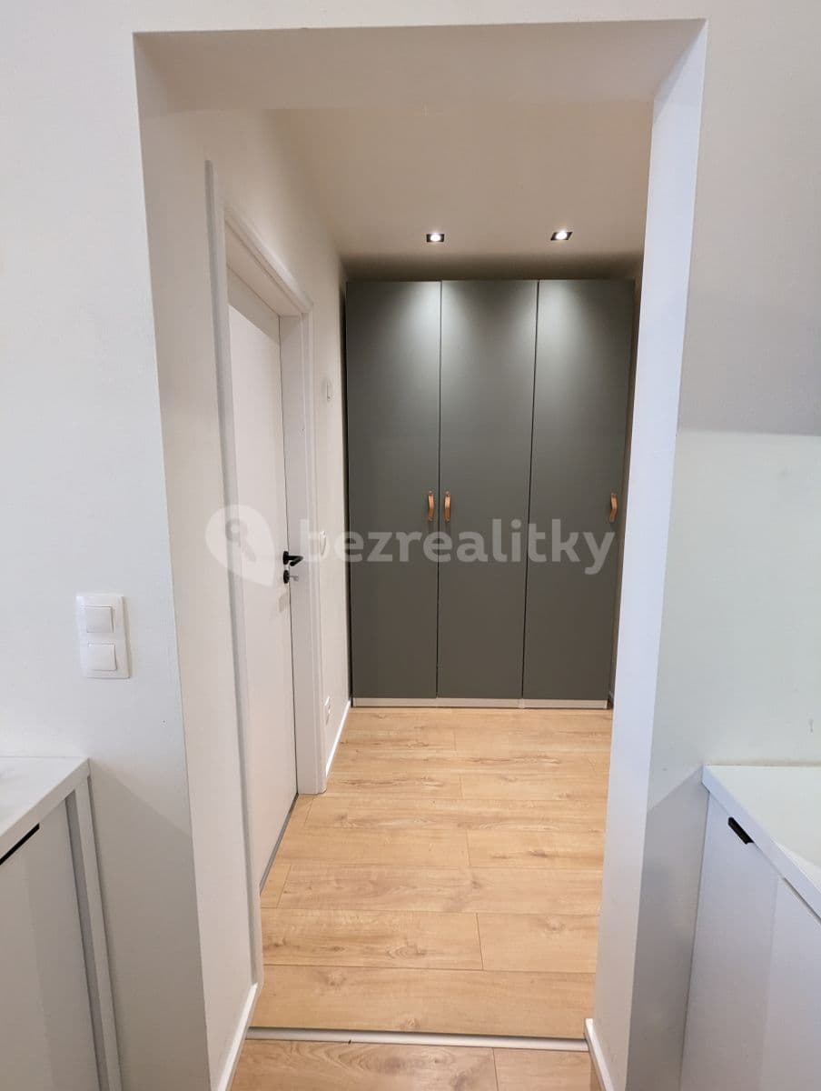 Pronájem bytu 3+kk 75 m², Bořivojova, Praha, Praha Pronájem bytu 3+kk 75 m², Bořivojova, Praha, Praha
