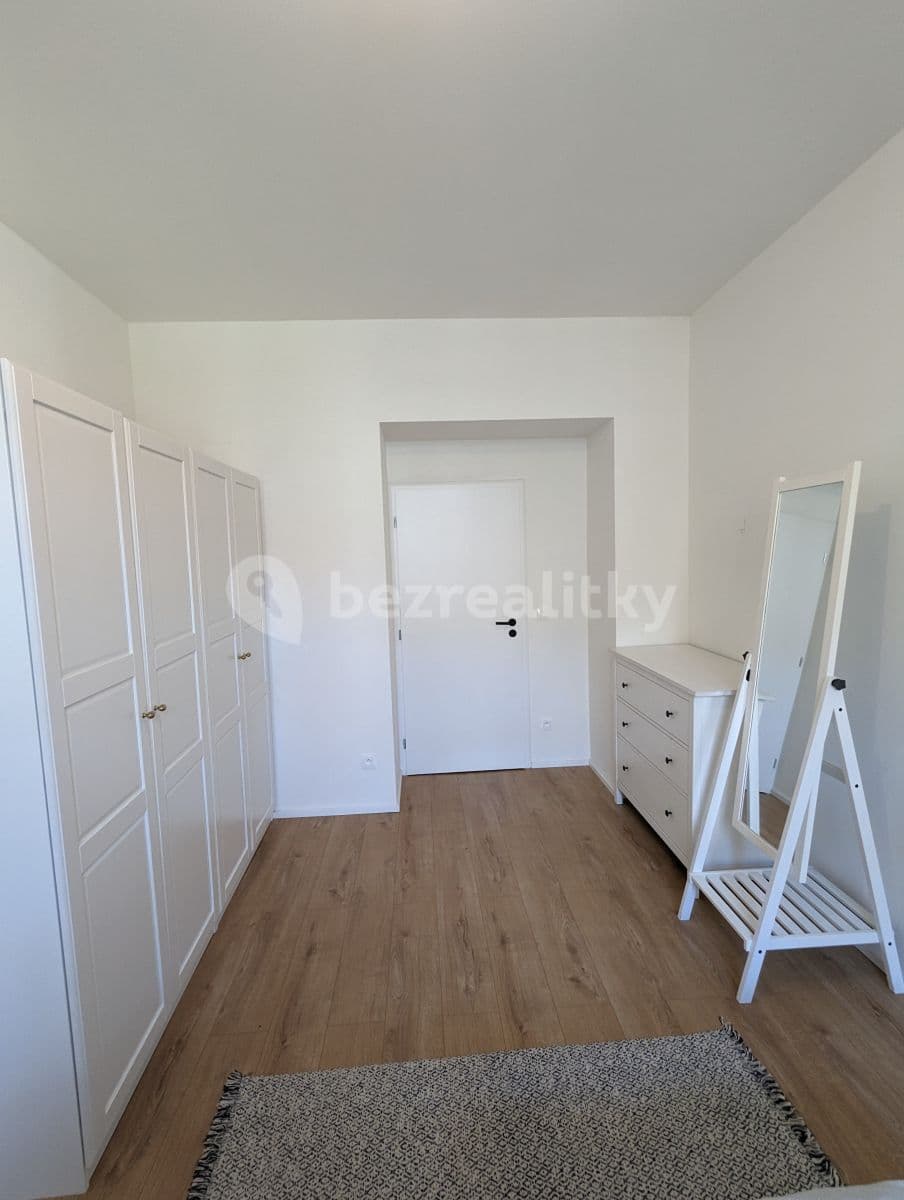 Pronájem bytu 3+kk 75 m², Bořivojova, Praha, Praha Pronájem bytu 3+kk 75 m², Bořivojova, Praha, Praha