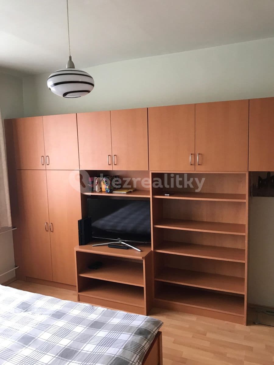 Pronájem bytu 2+kk 40 m², Štúrova, Praha, Praha Pronájem bytu 2+kk 40 m², Štúrova, Praha, Praha