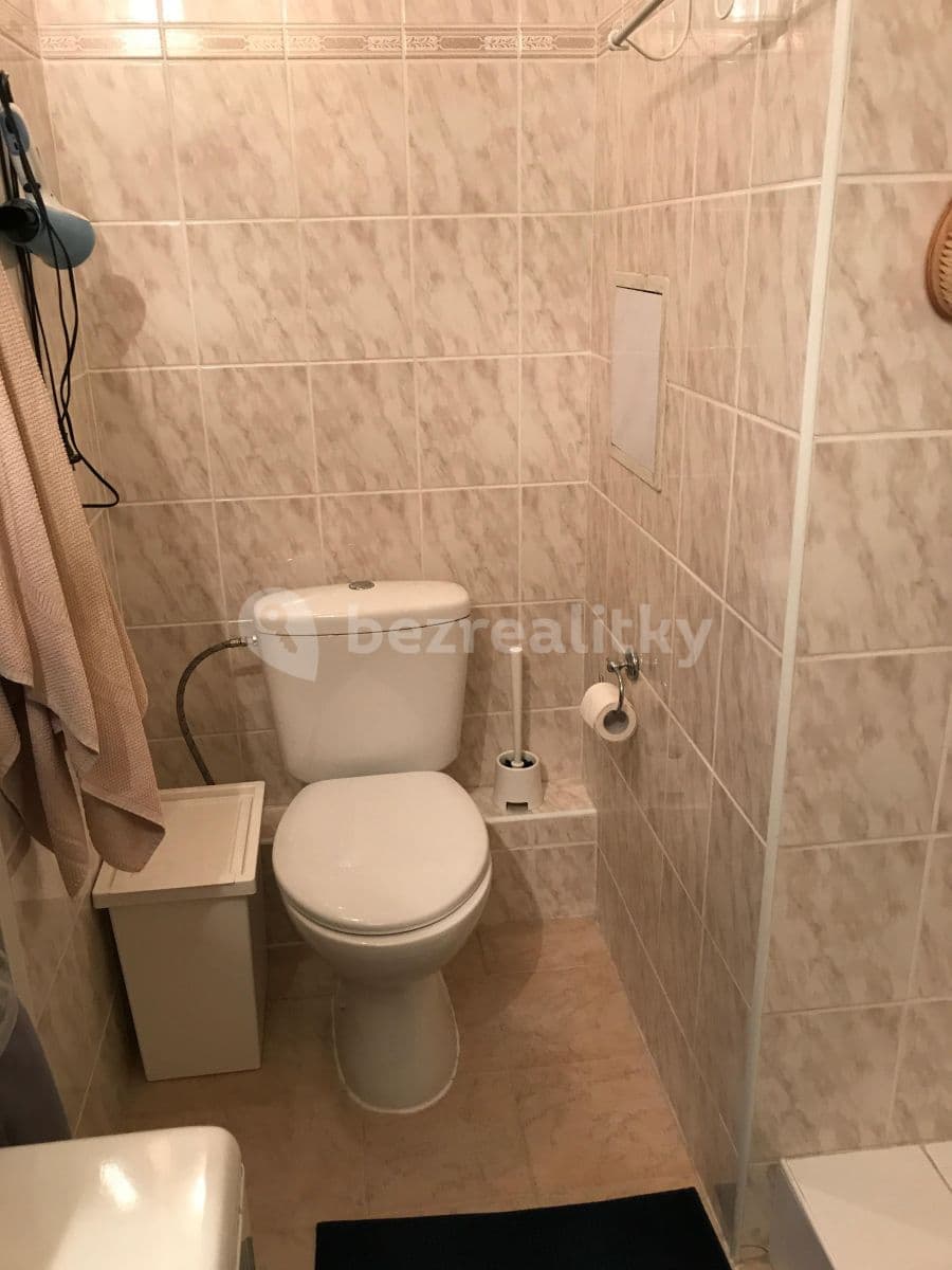 Pronájem bytu 2+kk 40 m², Štúrova, Praha, Praha Pronájem bytu 2+kk 40 m², Štúrova, Praha, Praha