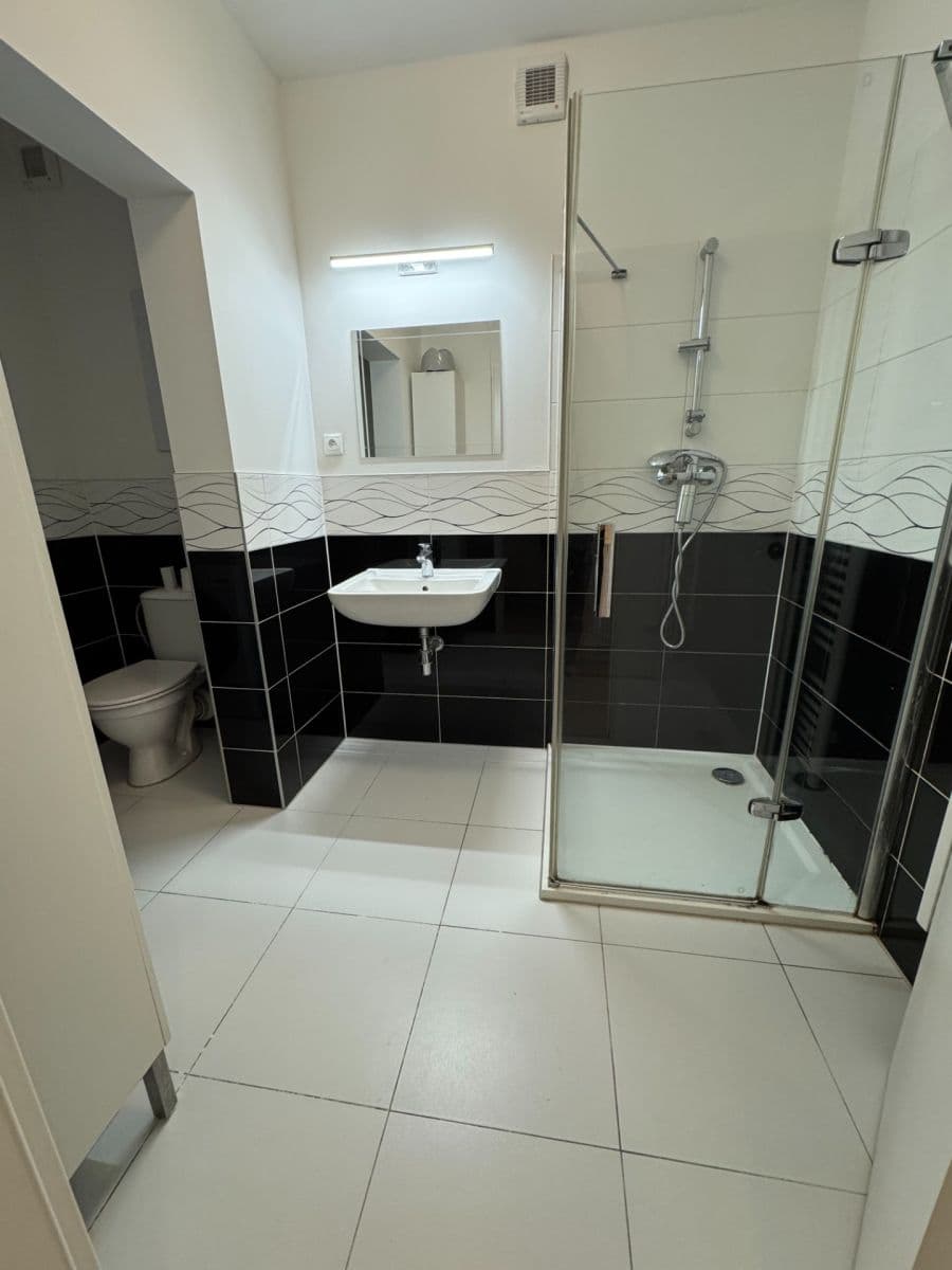 Pronájem bytu 3+kk 55 m², Generála Selnera, Kladno, Středočeský kraj Pronájem bytu 3+kk 55 m², Generála Selnera, Kladno, Středočeský kraj