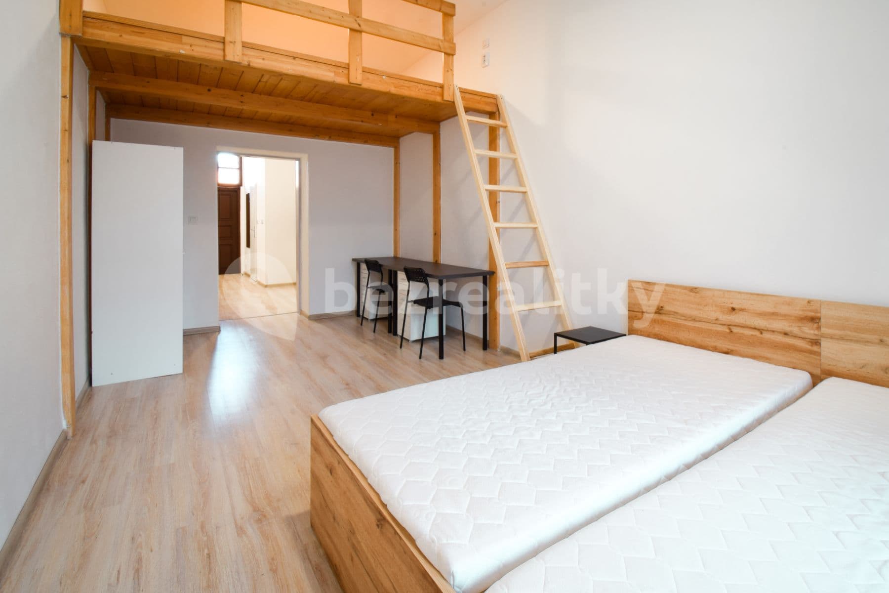 Pronájem bytu 1+1 32 m², Václavská, Brno, Jihomoravský kraj Pronájem bytu 1+1 32 m², Václavská, Brno, Jihomoravský kraj