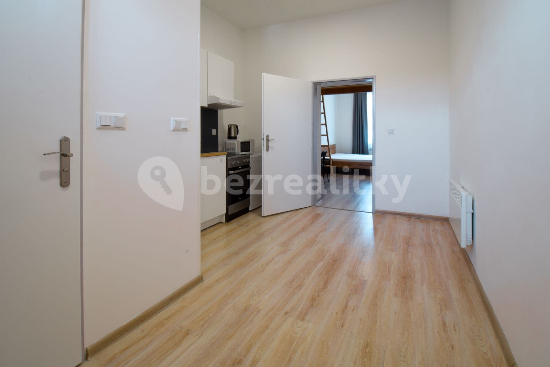 Pronájem bytu 1+1 32 m², Václavská, Brno, Jihomoravský kraj Pronájem bytu 1+1 32 m², Václavská, Brno, Jihomoravský kraj