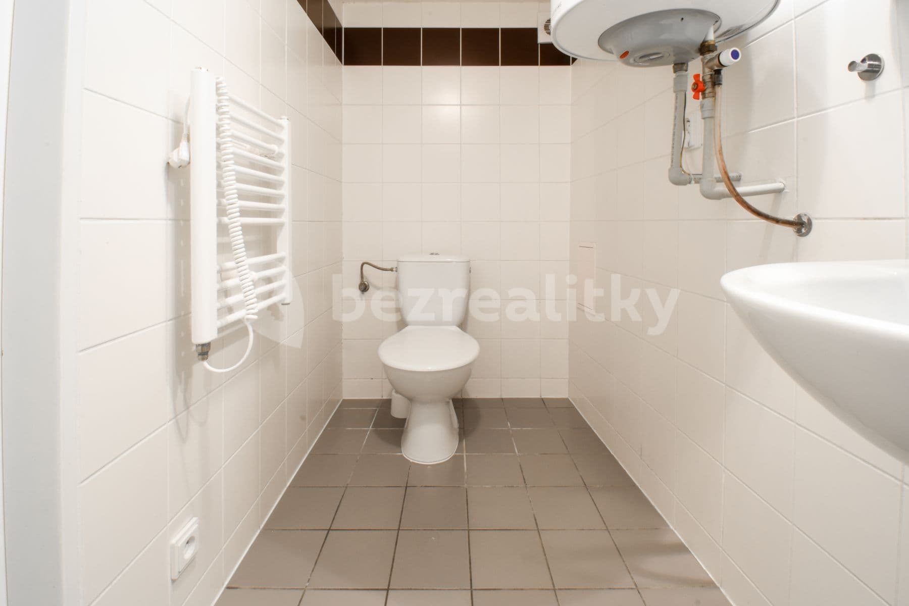 Pronájem bytu 1+kk 20 m², Václavská, Brno, Jihomoravský kraj Pronájem bytu 1+kk 20 m², Václavská, Brno, Jihomoravský kraj