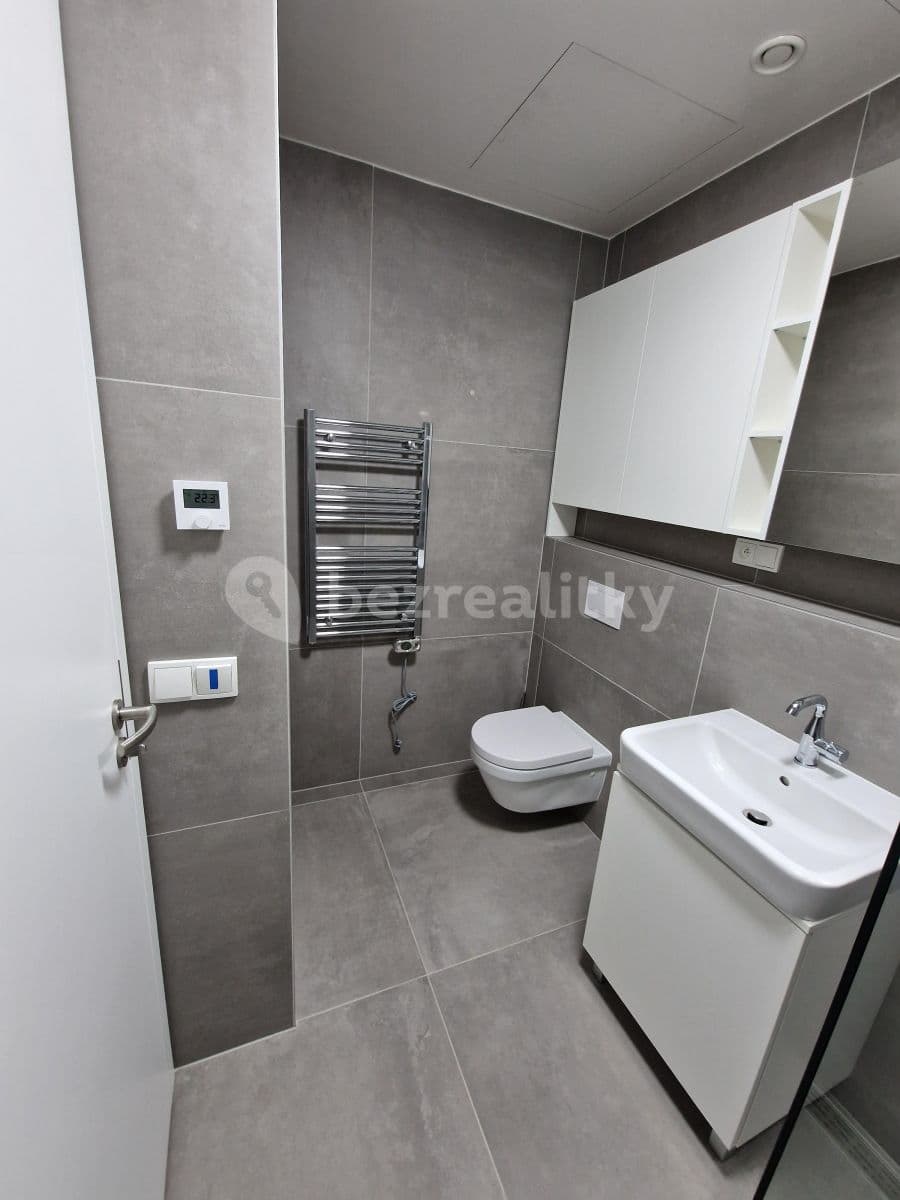 Pronájem bytu 1+kk 36 m², Praha, Praha Pronájem bytu 1+kk 36 m², Praha, Praha