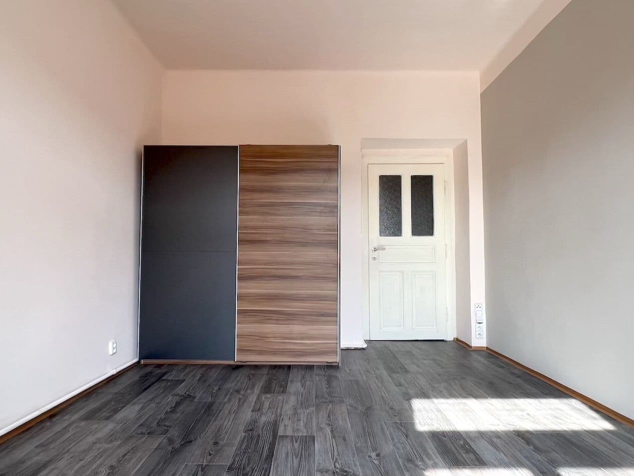 Pronájem bytu 2+kk 44 m², Magistrů, Praha, Praha Pronájem bytu 2+kk 44 m², Magistrů, Praha, Praha