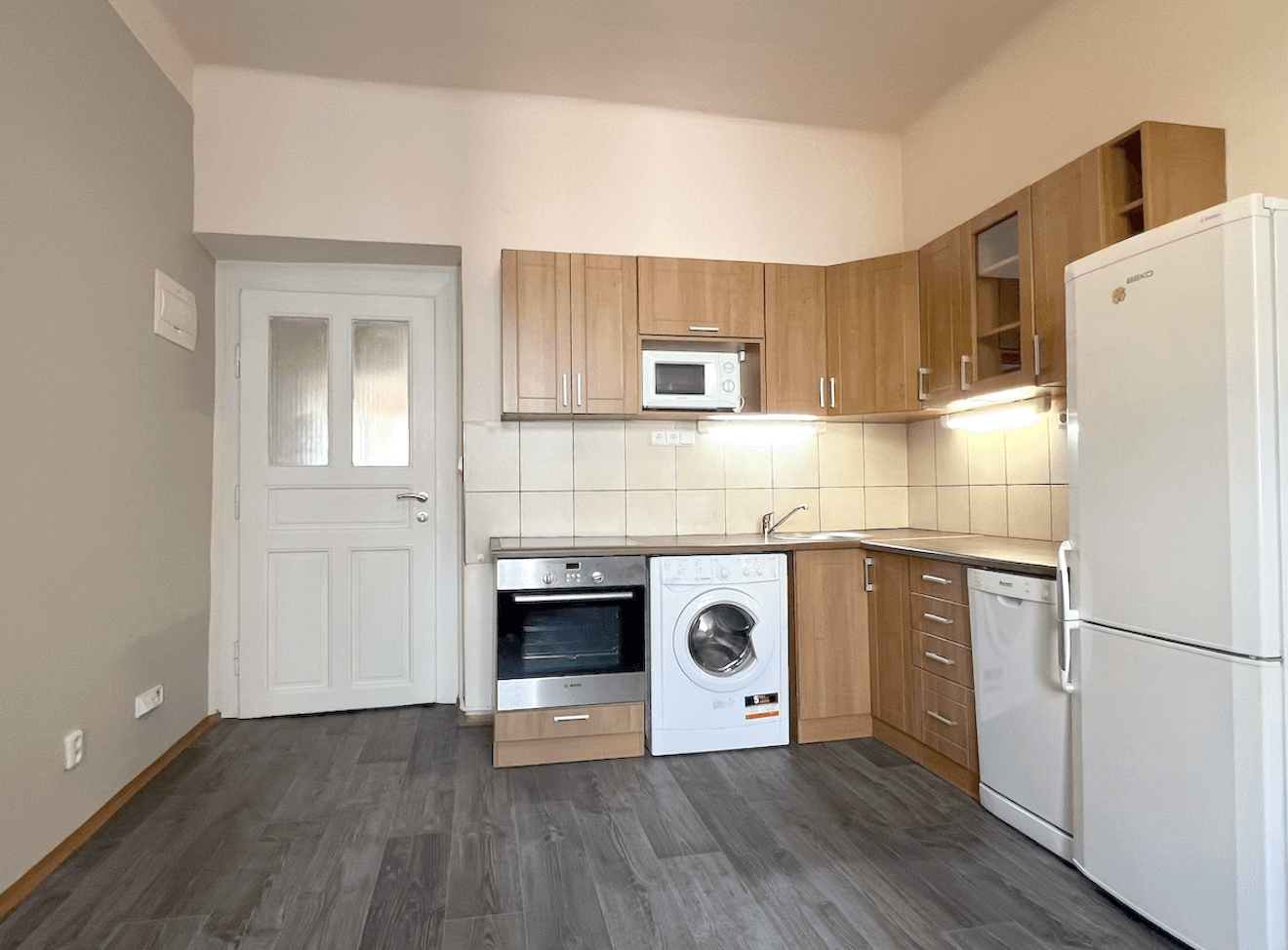 Pronájem bytu 2+kk 44 m², Magistrů, Praha, Praha Pronájem bytu 2+kk 44 m², Magistrů, Praha, Praha