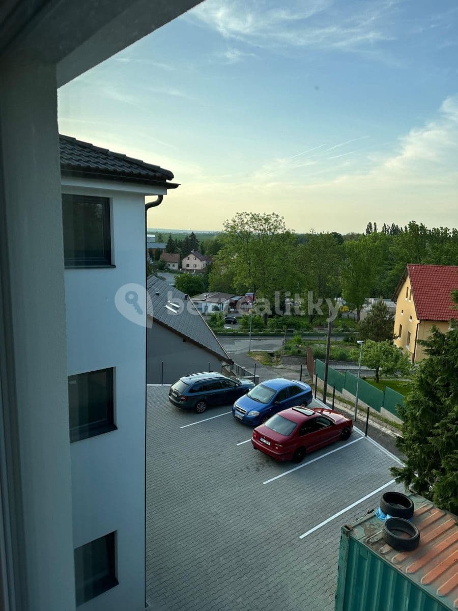 Pronájem bytu 2+kk 72 m², Masarykovo nám., Říčany, Středočeský kraj Pronájem bytu 2+kk 72 m², Masarykovo nám., Říčany, Středočeský kraj