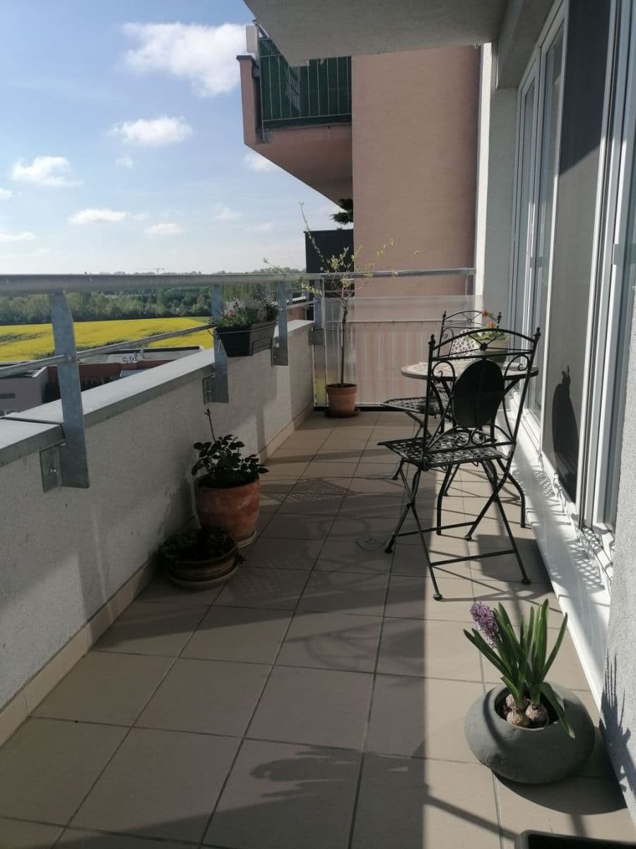 Prodej bytu 3+kk 81 m², Kadečkové, Praha, Praha Prodej bytu 3+kk 81 m², Kadečkové, Praha, Praha