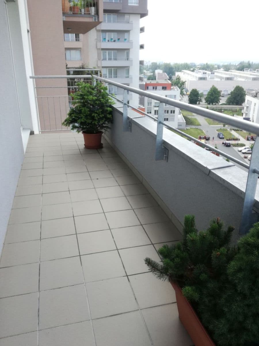 Prodej bytu 3+kk 81 m², Kadečkové, Praha, Praha Prodej bytu 3+kk 81 m², Kadečkové, Praha, Praha