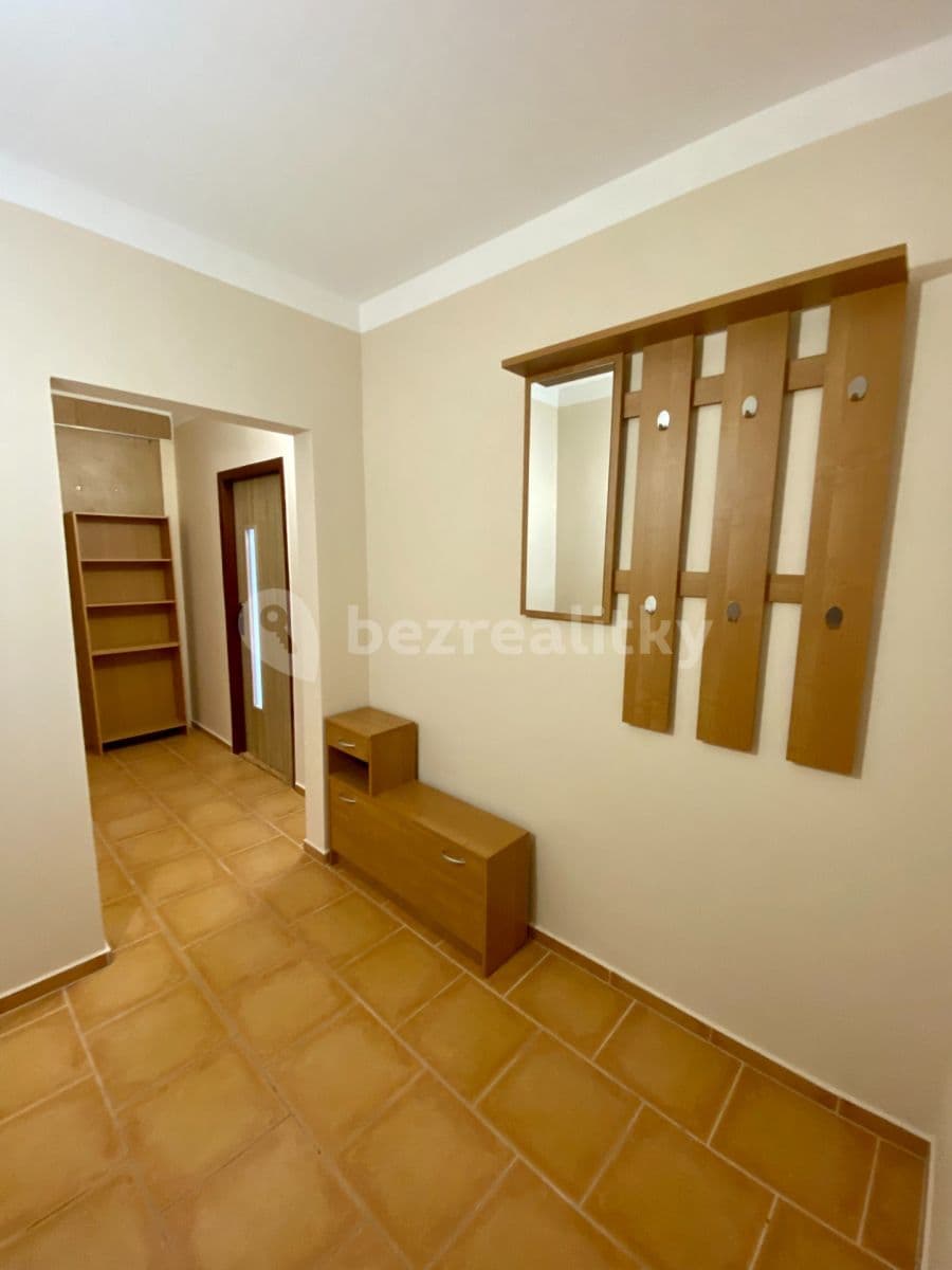 Pronájem bytu Garsoniéra 36 m², Spartakiádní, Ústí nad Labem, Ústecký kraj Pronájem bytu Garsoniéra 36 m², Spartakiádní, Ústí nad Labem, Ústecký kraj