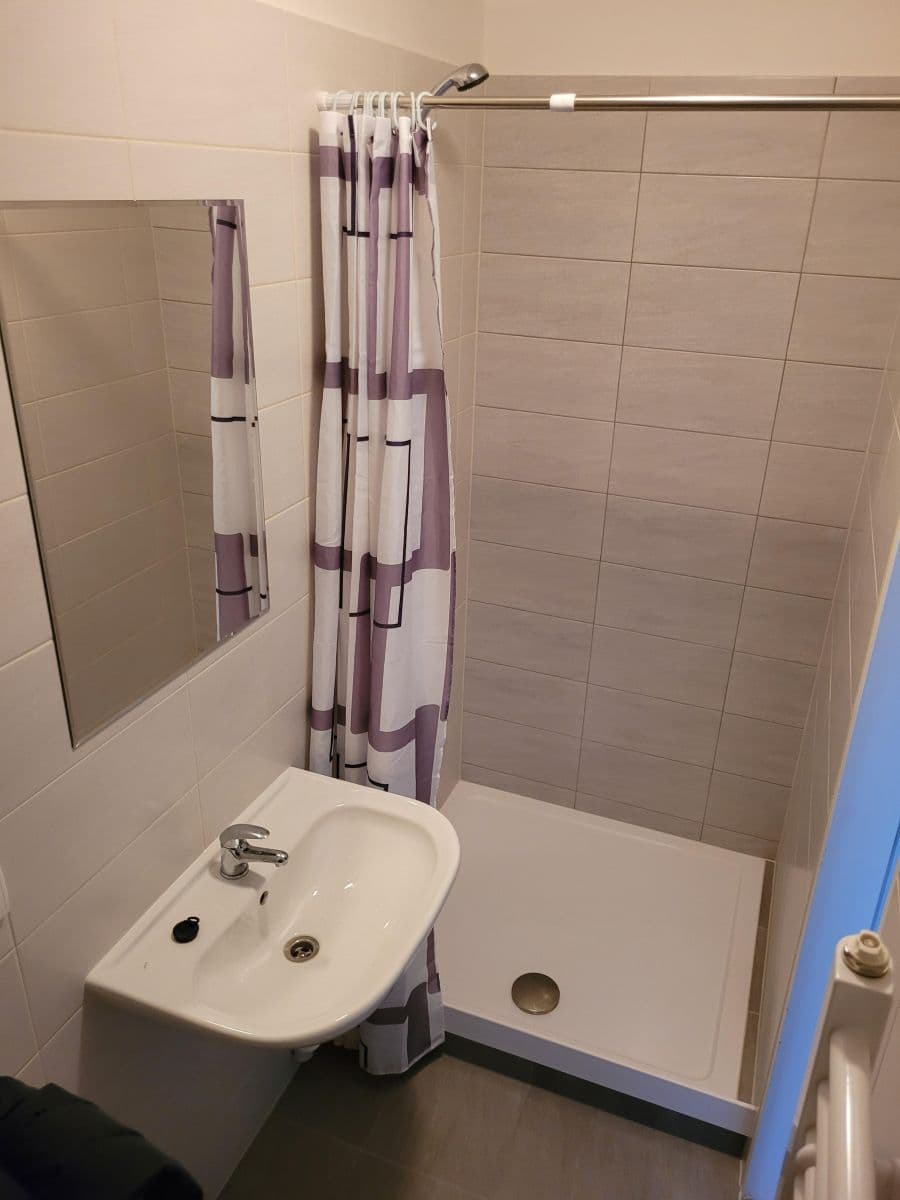 Pronájem bytu 1+kk 24 m², Škvorec, Středočeský kraj Pronájem bytu 1+kk 24 m², Škvorec, Středočeský kraj