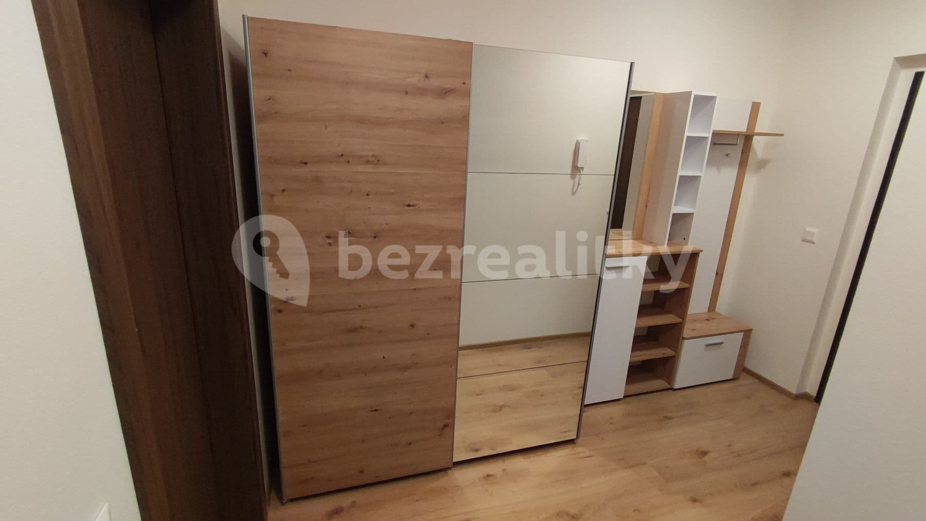 Pronájem bytu 2+kk 50 m², Chrudim, Pardubický kraj Pronájem bytu 2+kk 50 m², Chrudim, Pardubický kraj