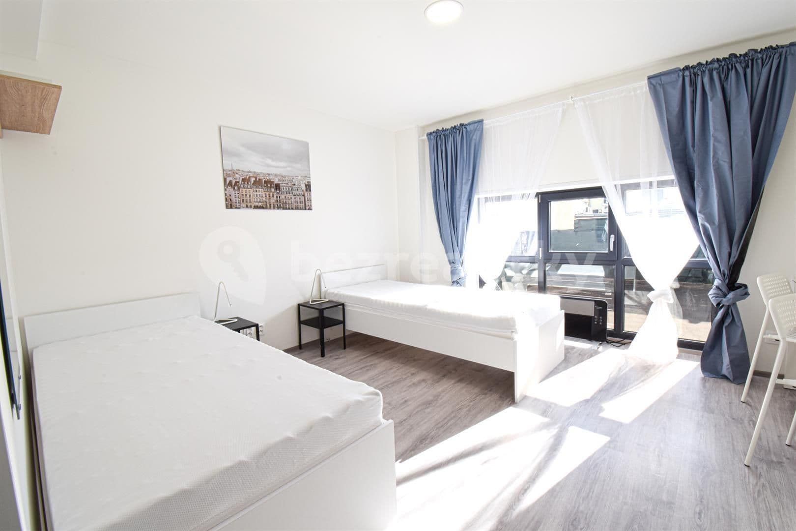 Pronájem bytu 1+kk 17 m², Hybešova, Brno, Jihomoravský kraj Pronájem bytu 1+kk 17 m², Hybešova, Brno, Jihomoravský kraj