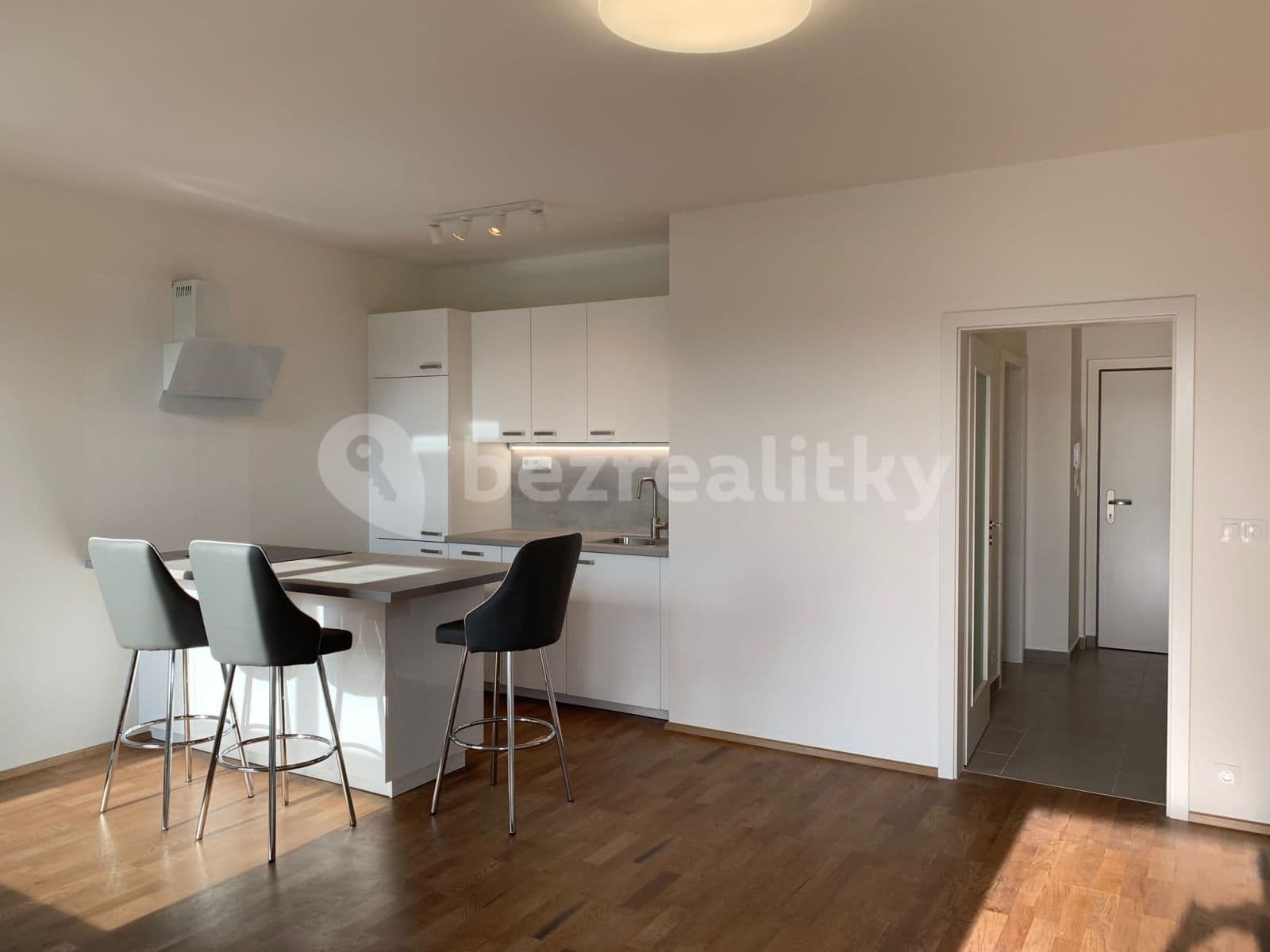 Pronájem bytu 2+kk 54 m², Zlochova, Praha, Praha Pronájem bytu 2+kk 54 m², Zlochova, Praha, Praha