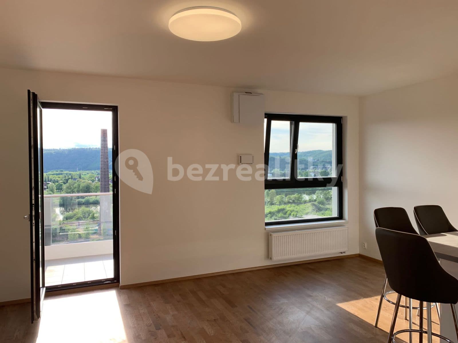 Pronájem bytu 2+kk 54 m², Zlochova, Praha, Praha Pronájem bytu 2+kk 54 m², Zlochova, Praha, Praha