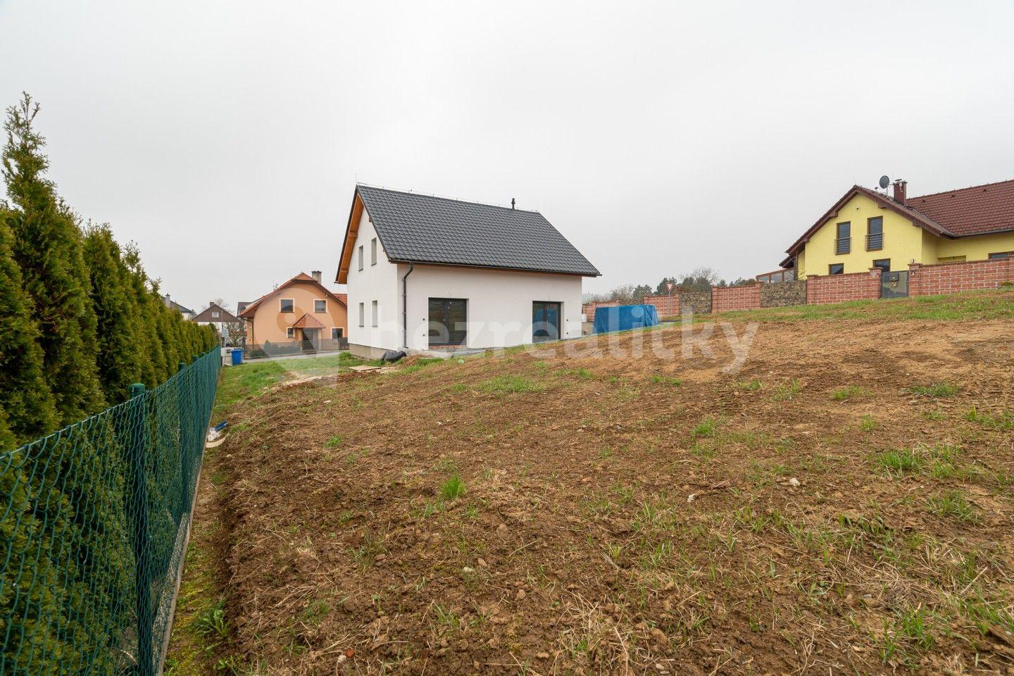 Prodej domu 200 m², pozemek 811 m², Zvole, Olomoucký kraj