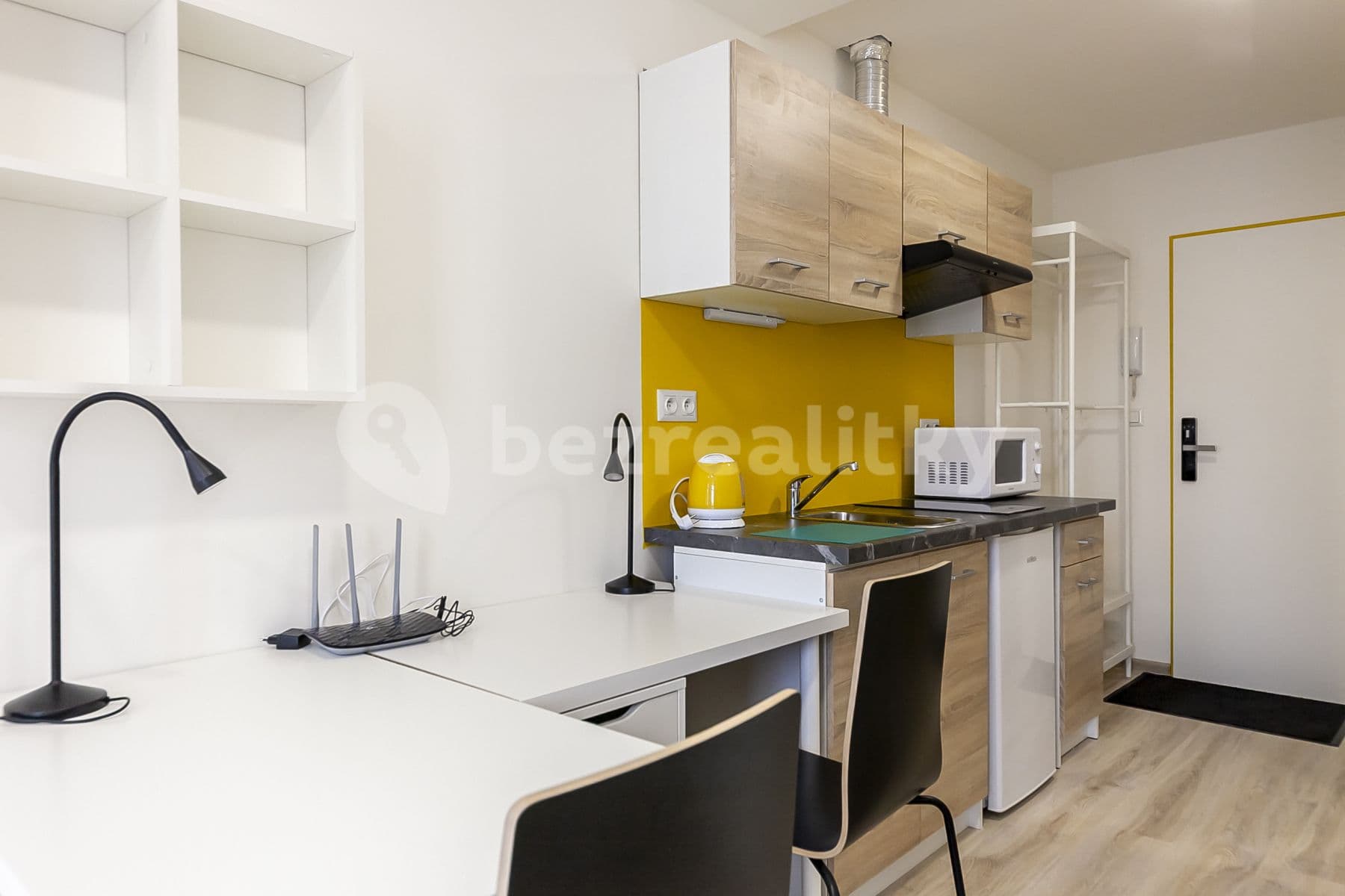 Pronájem bytu 1+kk 17 m², Hybešova, Brno, Jihomoravský kraj Pronájem bytu 1+kk 17 m², Hybešova, Brno, Jihomoravský kraj