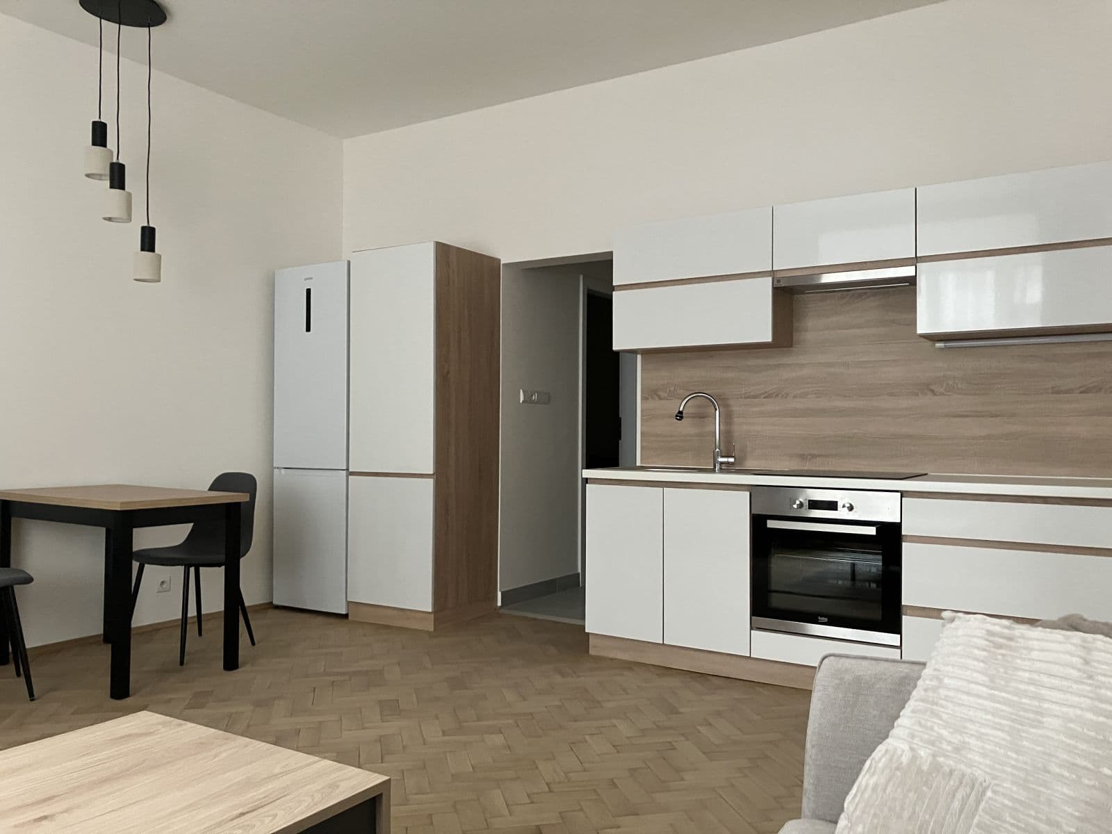 Pronájem bytu 2+kk 56 m², Přemyslovská, Praha, Praha Pronájem bytu 2+kk 56 m², Přemyslovská, Praha, Praha