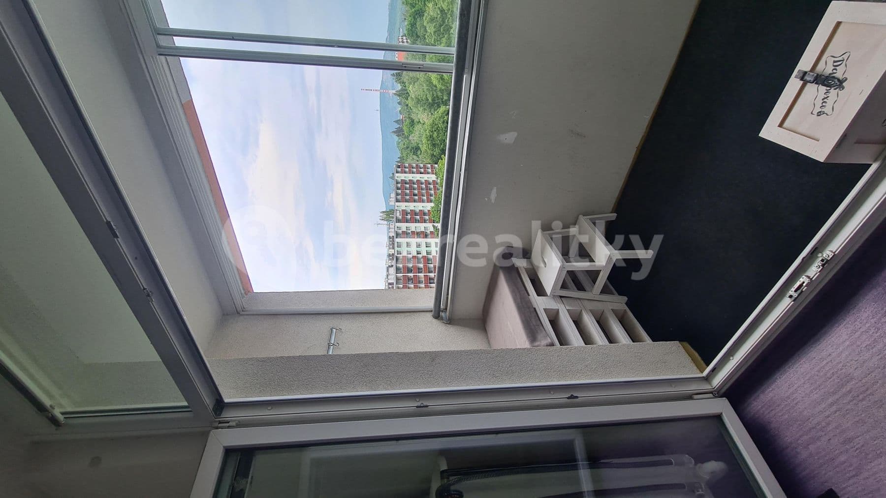 Pronájem bytu 1+1 30 m², Halasovo náměstí, Brno, Jihomoravský kraj Pronájem bytu 1+1 30 m², Halasovo náměstí, Brno, Jihomoravský kraj