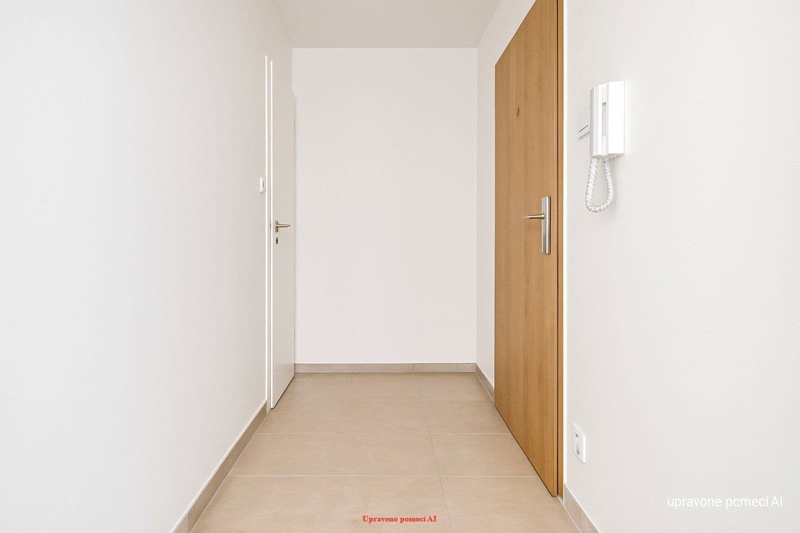 Pronájem bytu 1+kk 29 m², U Nádraží, Havířov, Moravskoslezský kraj Pronájem bytu 1+kk 29 m², U Nádraží, Havířov, Moravskoslezský kraj