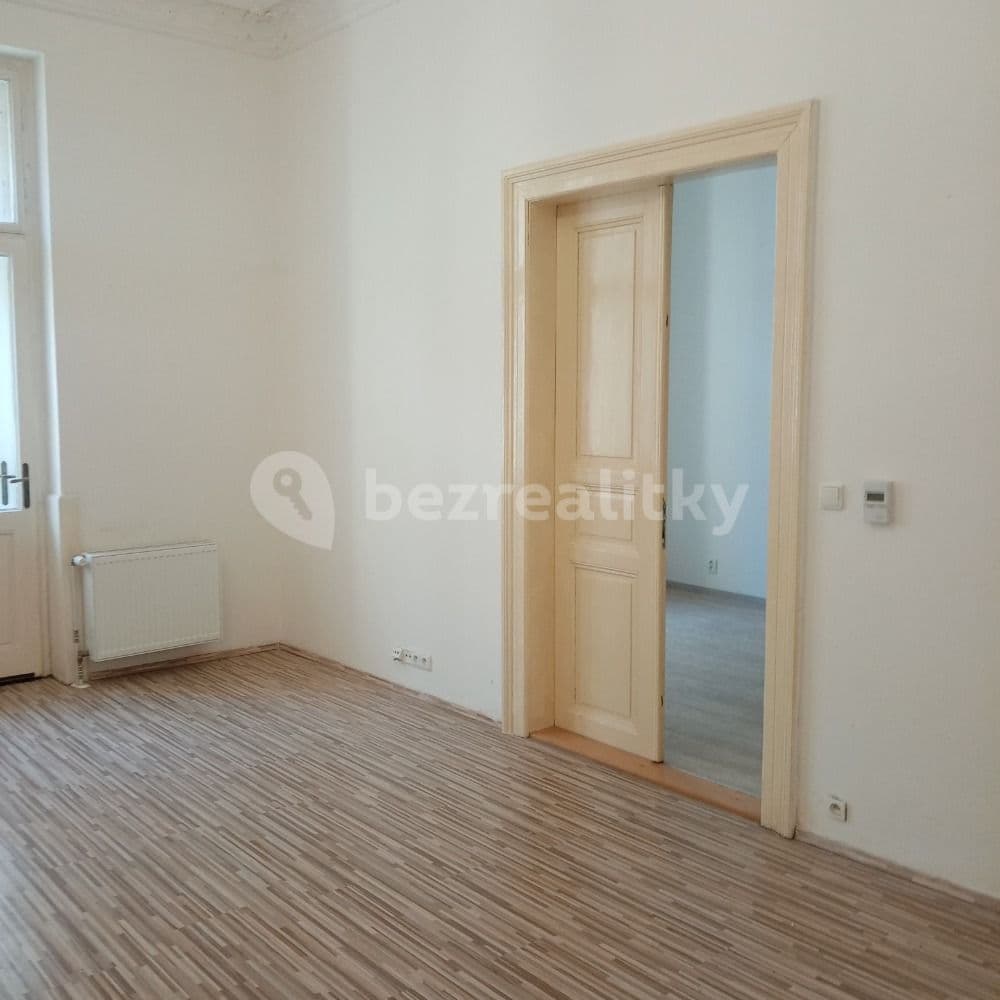 Pronájem bytu 1+1 60 m², Bezručova, Plzeň, Plzeňský kraj Pronájem bytu 1+1 60 m², Bezručova, Plzeň, Plzeňský kraj