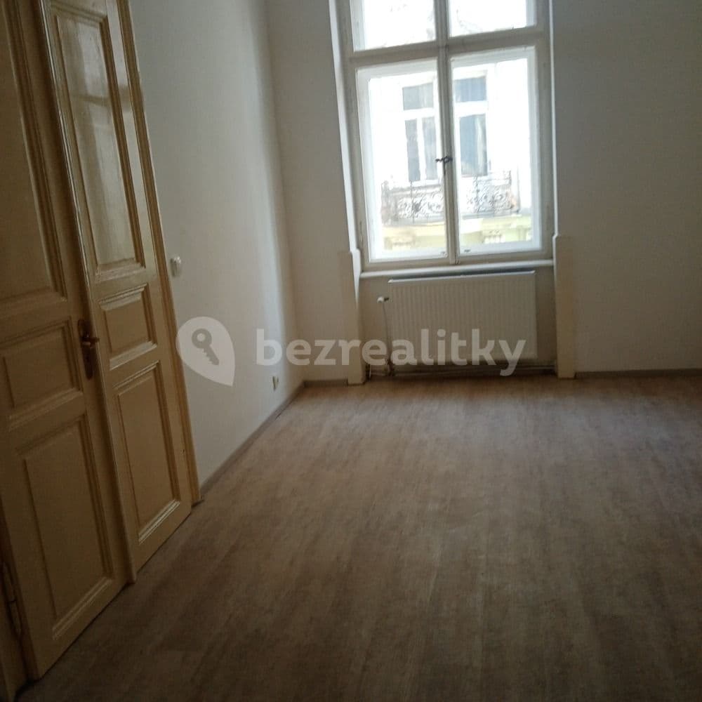 Pronájem bytu 1+1 60 m², Bezručova, Plzeň, Plzeňský kraj Pronájem bytu 1+1 60 m², Bezručova, Plzeň, Plzeňský kraj