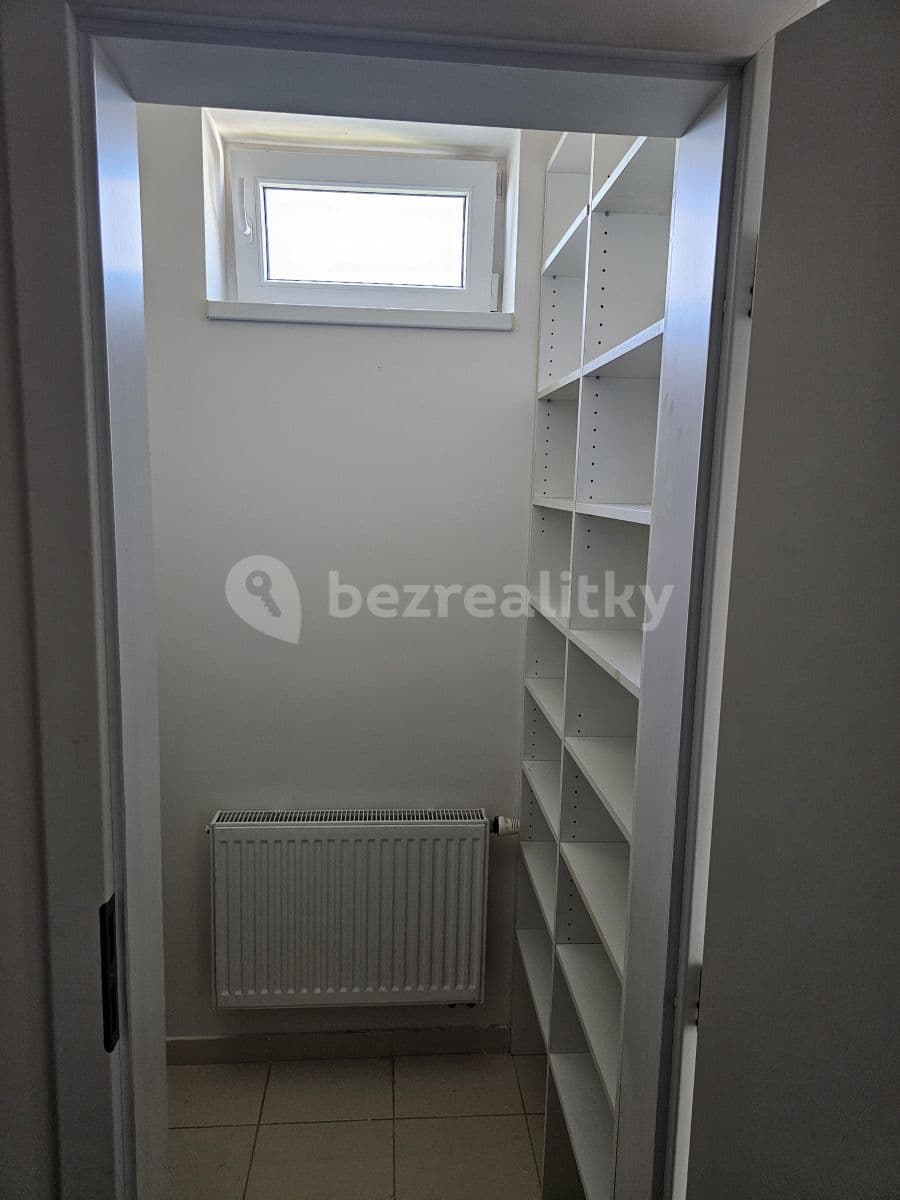 Pronájem bytu 3+kk 68 m², Cesta brigádníků, Kralupy nad Vltavou, Středočeský kraj Pronájem bytu 3+kk 68 m², Cesta brigádníků, Kralupy nad Vltavou, Středočeský kraj