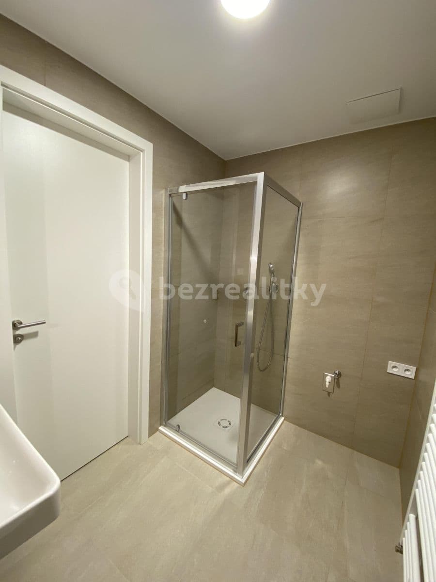 Pronájem bytu 1+kk 33 m², Střední, Brno, Jihomoravský kraj Pronájem bytu 1+kk 33 m², Střední, Brno, Jihomoravský kraj