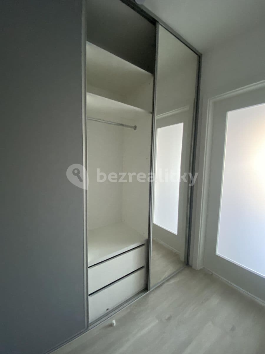 Pronájem bytu 1+kk 33 m², Střední, Brno, Jihomoravský kraj Pronájem bytu 1+kk 33 m², Střední, Brno, Jihomoravský kraj