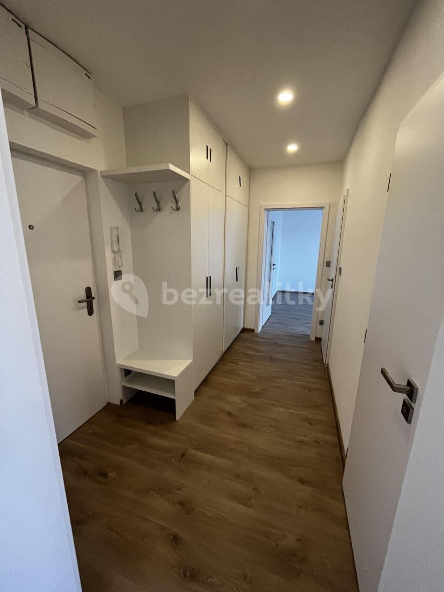 Pronájem bytu 2+1 54 m², Přistoupimská, Praha, Praha Pronájem bytu 2+1 54 m², Přistoupimská, Praha, Praha