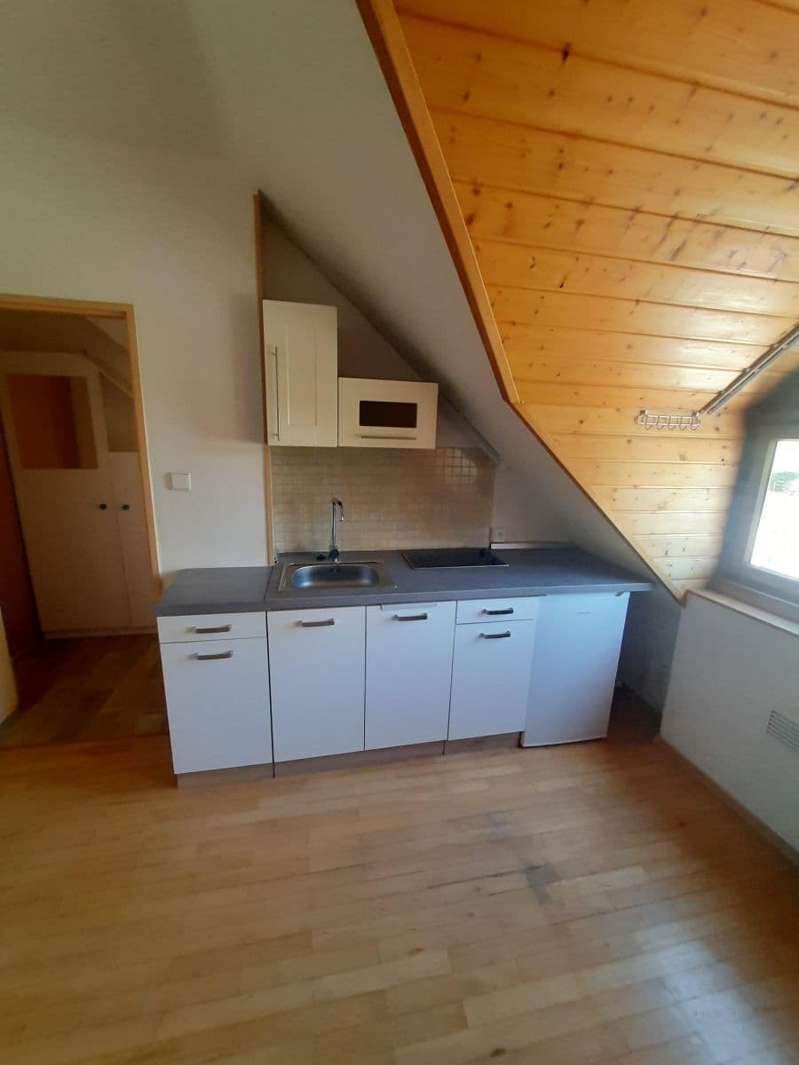 Pronájem bytu Garsoniéra 23 m², Přemyšlenská, Praha, Praha Pronájem bytu Garsoniéra 23 m², Přemyšlenská, Praha, Praha