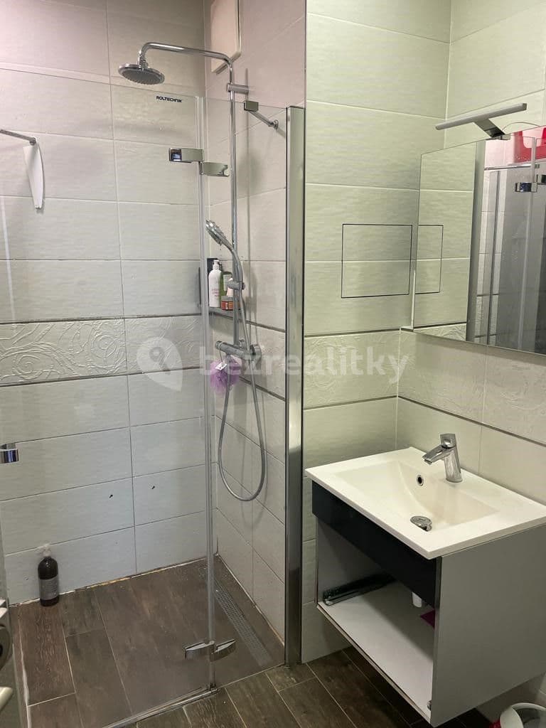 Pronájem bytu 2+kk 59 m², Nad Úžlabinou, Praha, Praha Pronájem bytu 2+kk 59 m², Nad Úžlabinou, Praha, Praha