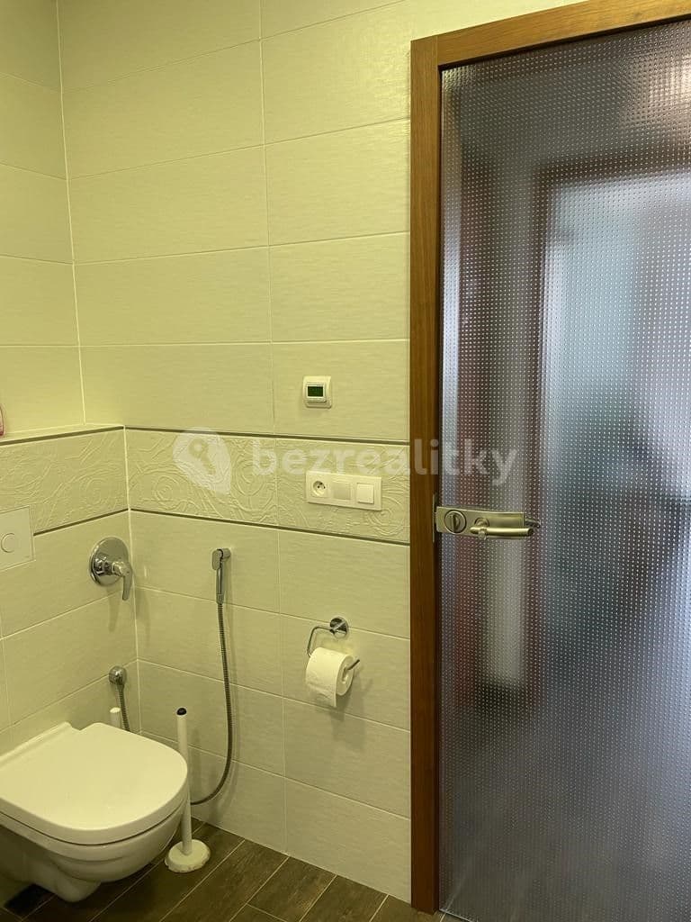 Pronájem bytu 2+kk 59 m², Nad Úžlabinou, Praha, Praha Pronájem bytu 2+kk 59 m², Nad Úžlabinou, Praha, Praha