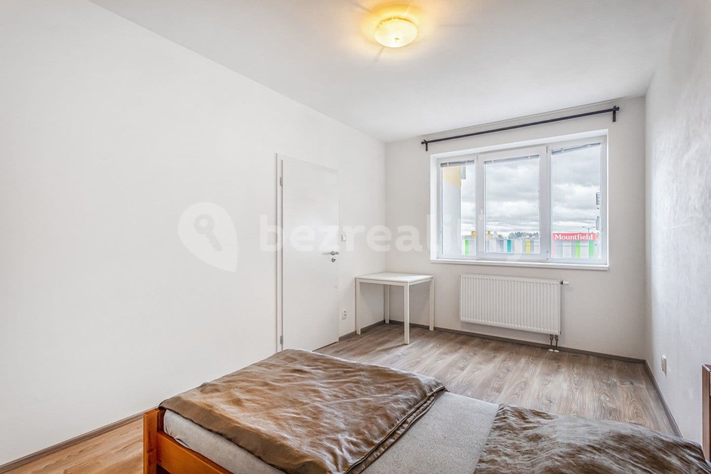 Pronájem bytu 2+kk 52 m², Jaroslava Holečka, Kladno, Středočeský kraj Pronájem bytu 2+kk 52 m², Jaroslava Holečka, Kladno, Středočeský kraj